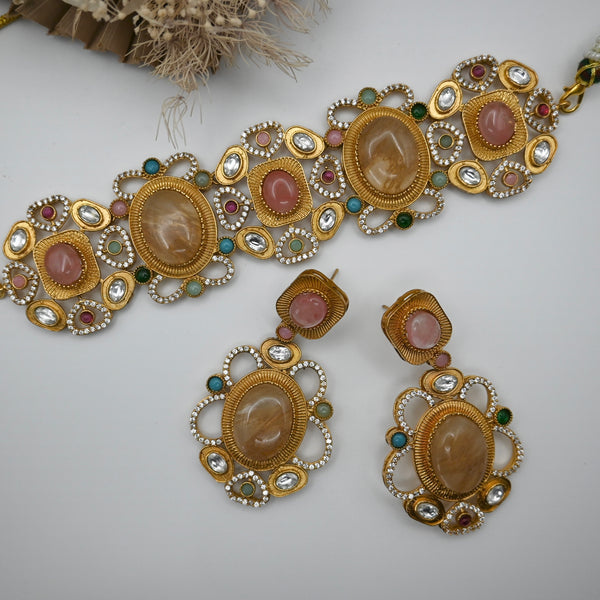 NASRIN- chunky choker with statement earrings