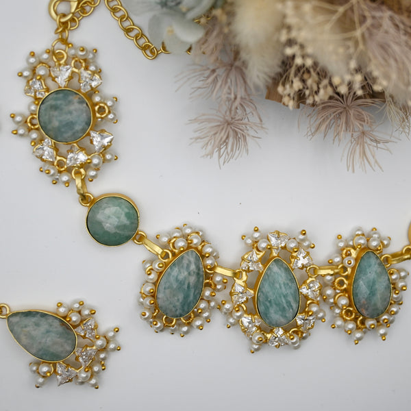 Dua- Azhar Collection- natural stone and cluster pearl necklace with matching earrings and mangtika