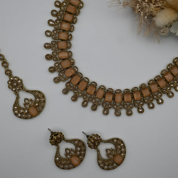 SONIYA- polki three piece necklace set in peach hues