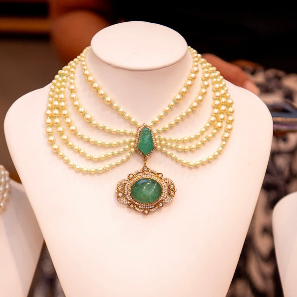 Zahra- Timeless doublet stone and pearl jewellery necklace set