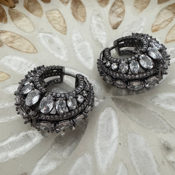 ROOSHA- chunky Bali earrings