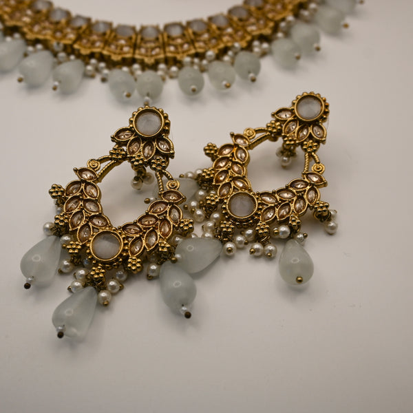 MUNA- grey polki necklace set