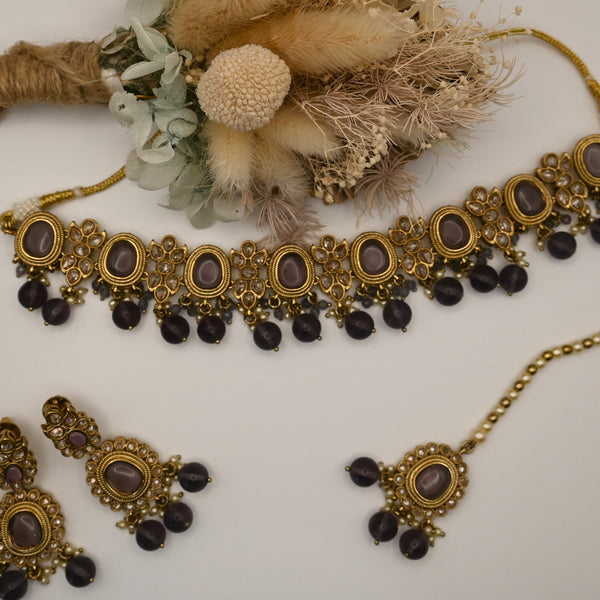 Vita- purple stone choker set with earrings and mangtika