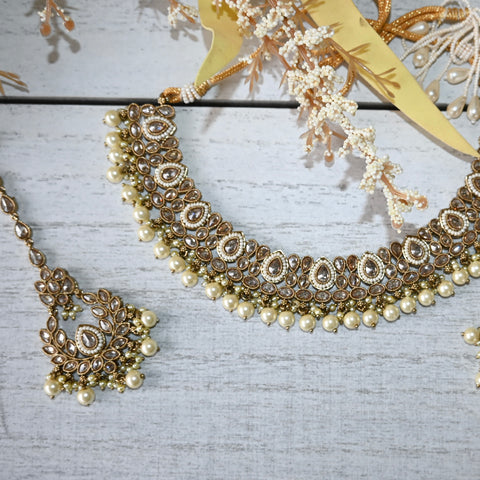 ASHLEE ~ AD set in ivory and mehndi gold